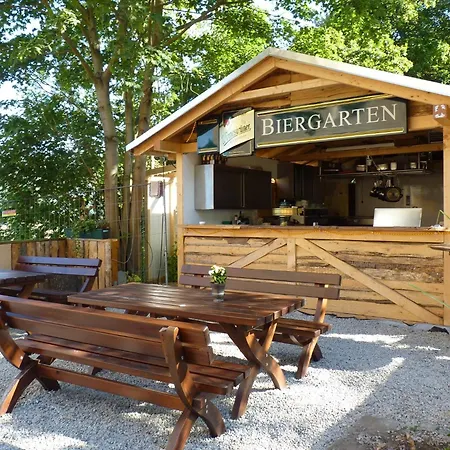 Сasa de vacaciones & Restaurant Schloss Weissenburg *