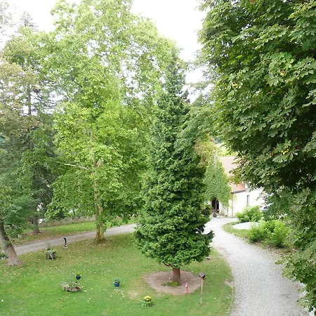 & Restaurant Schloss Weissenburg Uhlstädt