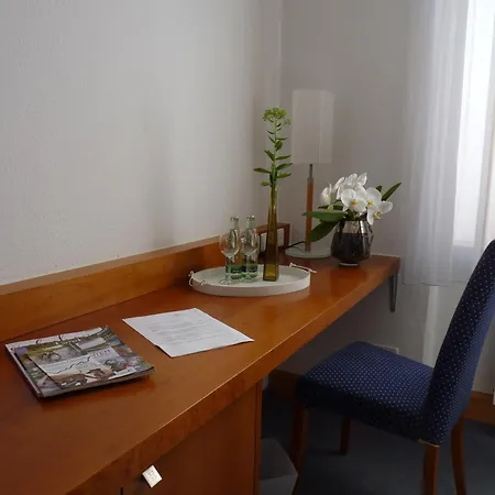 Сasa de vacaciones & Restaurant Schloss Weissenburg Uhlstädt