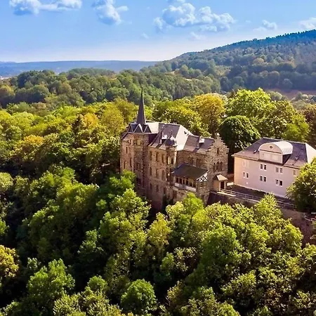 & Restaurant Schloss Weissenburg * Uhlstädt
