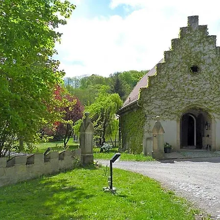 Eventlocation Mieten Und Uebernachten Im Schloss Naehe 07407 Rudolstadt Prázdninový dům